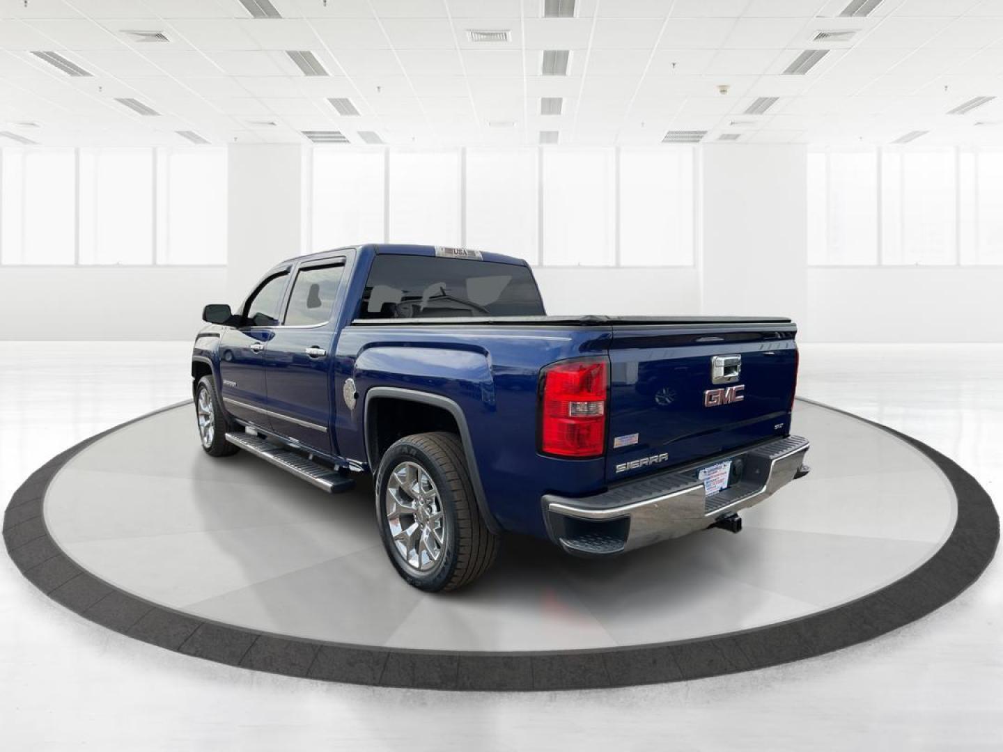 2014 GMC Sierra 1500 SLT (3GTU2VEC5EG) with an Vortec 6.2L V-8 gasoline direct injection engine, located at 1230 East Main St, Xenia, OH, 45385, (937) 908-9800, 39.688042, -83.910538 - Photo#4
