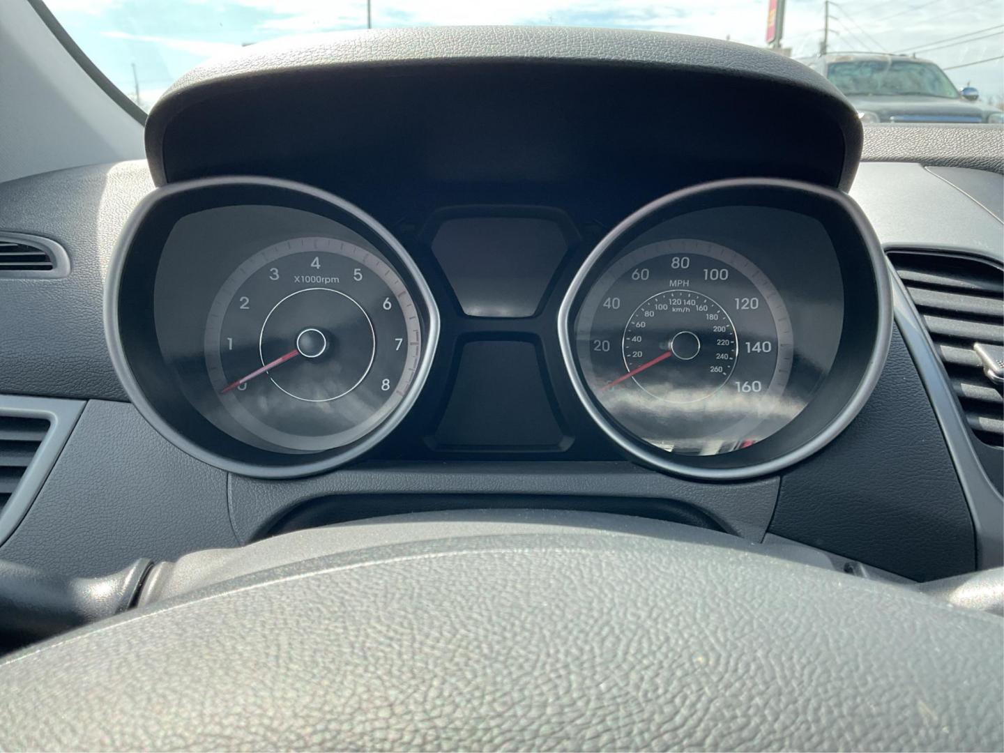 2014 Red Hyundai Elantra SE (KMHDH4AE2EU) with an Other engine, located at 1184 Kauffman Ave, Fairborn, OH, 45324, (937) 908-9800, 39.807072, -84.031563 - Photo#14