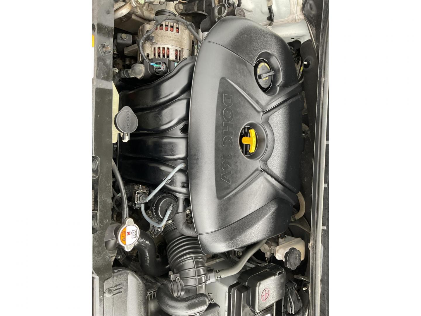 2014 Hyundai Elantra SE (5NPDH4AE8EH) with an Other engine, located at 401 Woodman Dr, Riverside, OH, 45431, (937) 908-9800, 39.761024, -84.120956 - Photo#10
