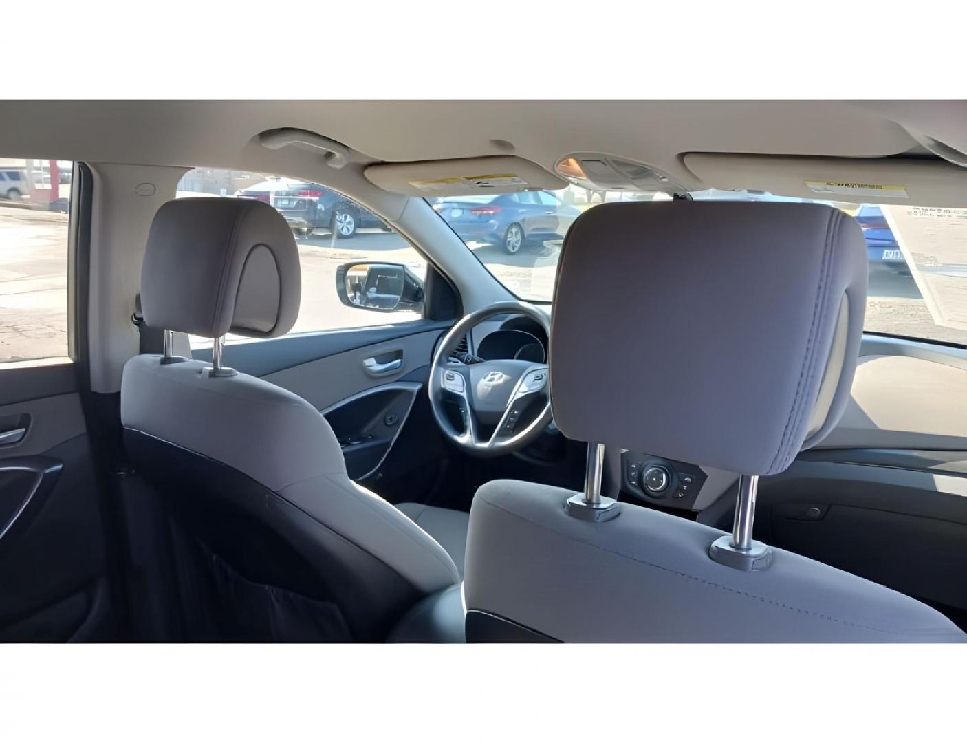 2014 Hyundai Santa Fe Sport 2.4 FWD (5XYZT3LB5EG) with an 2.4L L4 DOHC 16V engine, 6-Speed Automatic transmission, located at 1951 S Dayton Lakeview Rd., New Carlisle, OH, 45344, (937) 908-9800, 39.890999, -84.050255 - Photo#10