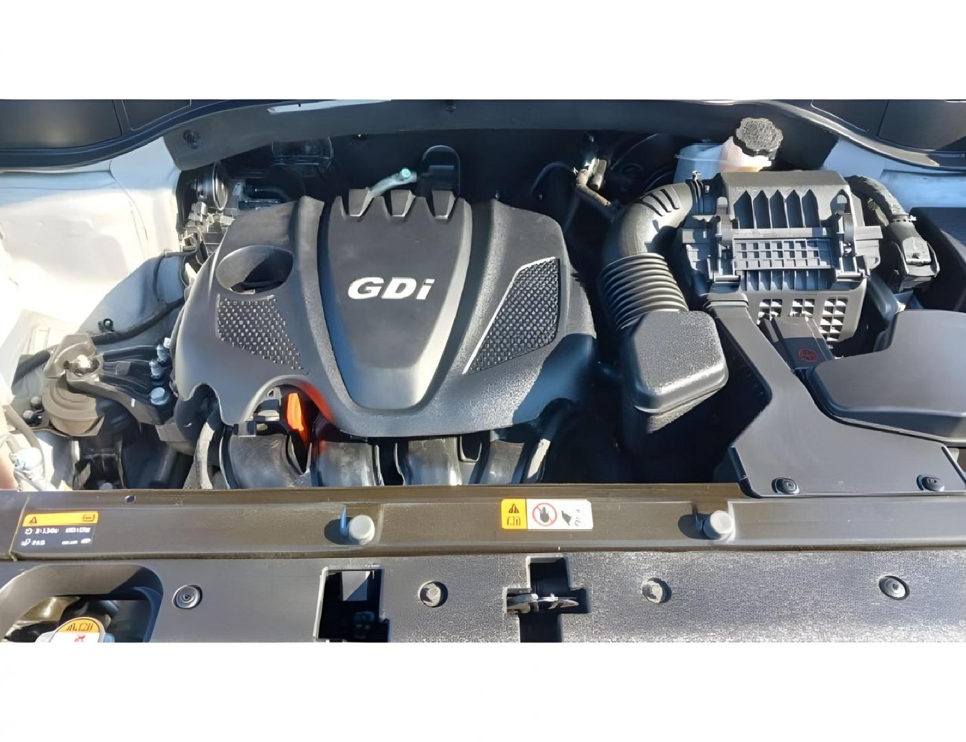 2014 Hyundai Santa Fe Sport 2.4 FWD (5XYZT3LB5EG) with an 2.4L L4 DOHC 16V engine, 6-Speed Automatic transmission, located at 1951 S Dayton Lakeview Rd., New Carlisle, OH, 45344, (937) 908-9800, 39.890999, -84.050255 - Photo#12