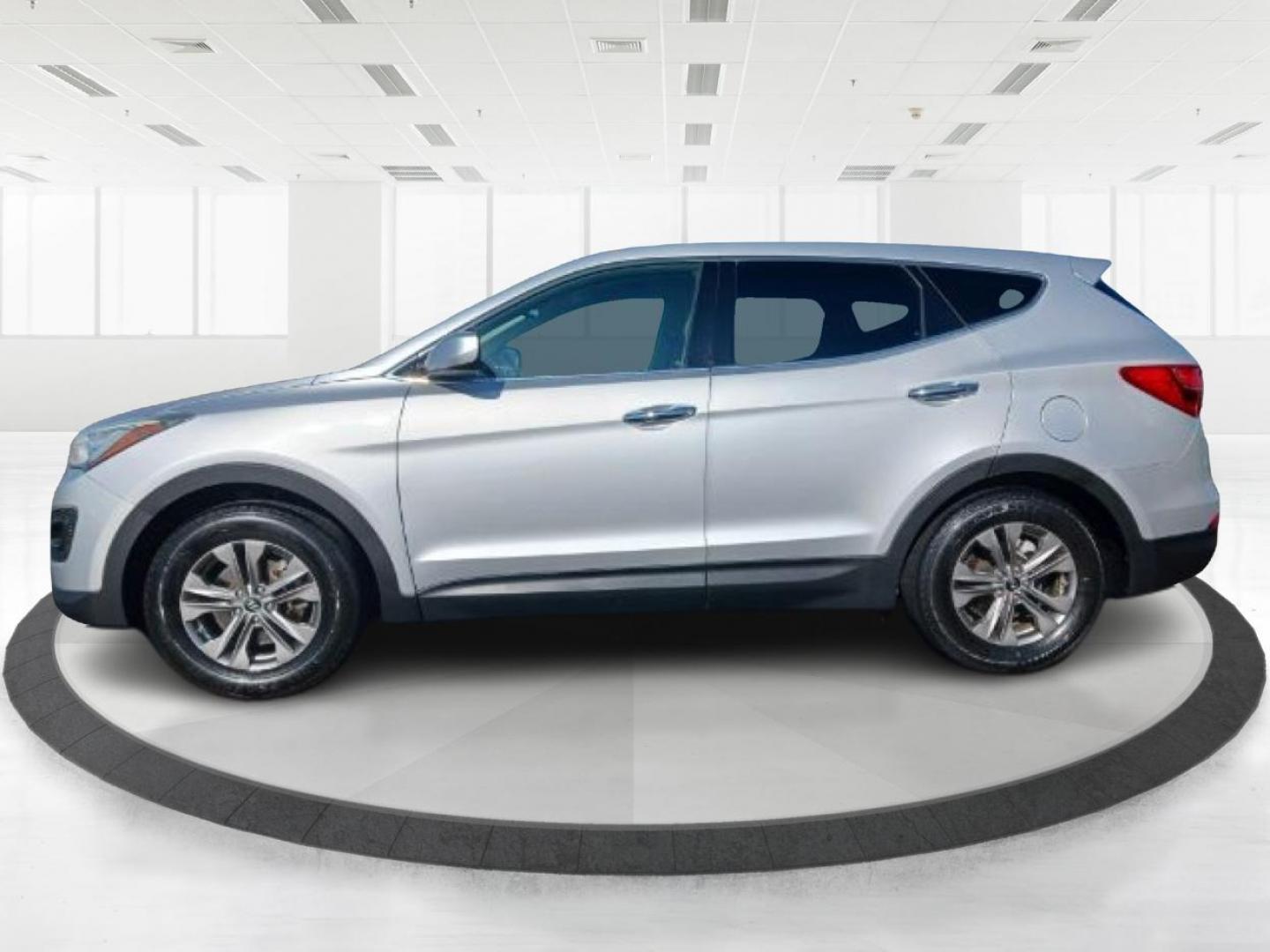 2014 Hyundai Santa Fe Sport 2.4 FWD (5XYZT3LB5EG) with an 2.4L L4 DOHC 16V engine, 6-Speed Automatic transmission, located at 1951 S Dayton Lakeview Rd., New Carlisle, OH, 45344, (937) 908-9800, 39.890999, -84.050255 - Photo#2