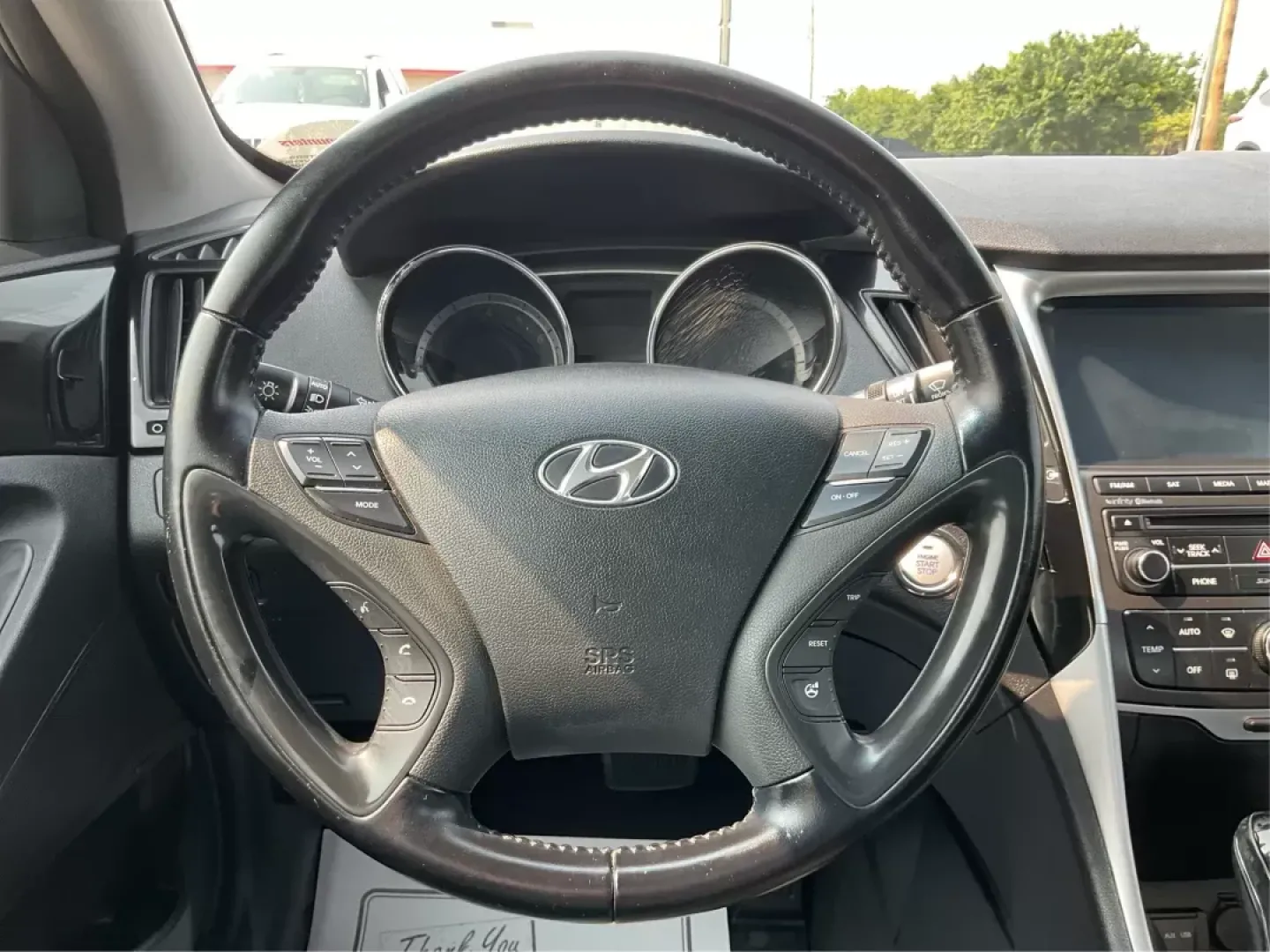 2014 Hyundai Sonata Limited (5NPEC4AC8EH) with an 2.4L I-4 gasoline direct injection engine, located at 1230 East Main St, Xenia, OH, 45385, (937) 908-9800, 39.688042, -83.910538 - Photo#15