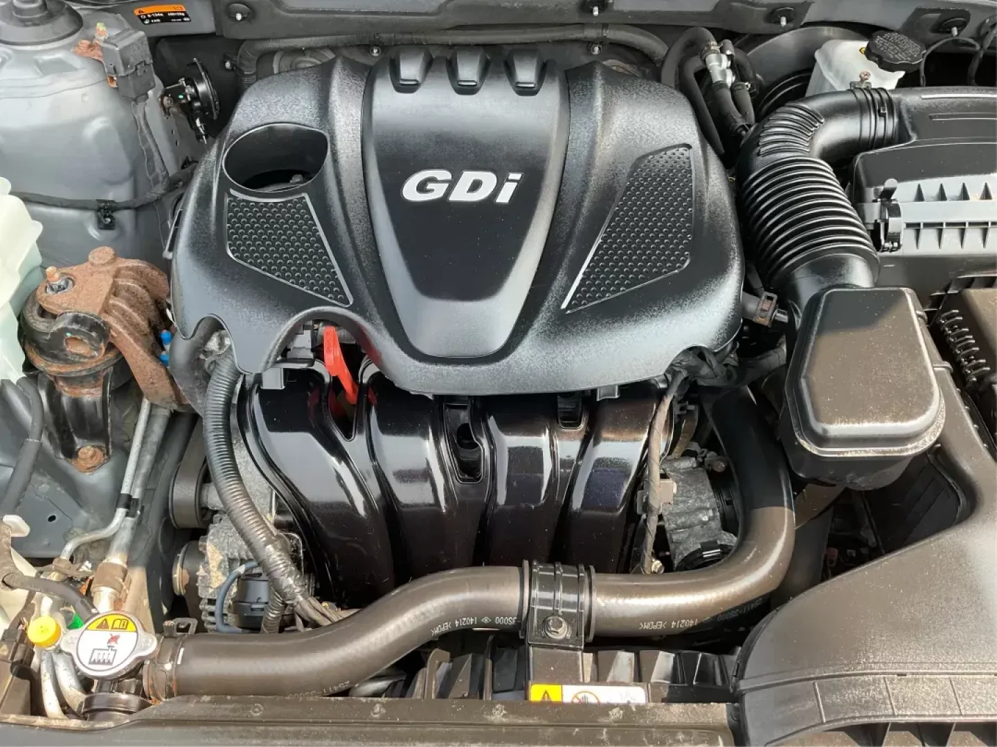 2014 Hyundai Sonata GLS (5NPEB4AC8EH) with an 2.4L I-4 gasoline direct injection engine, located at 401 Woodman Dr, Riverside, OH, 45431, (937) 908-9800, 39.761024, -84.120956 - Photo#10