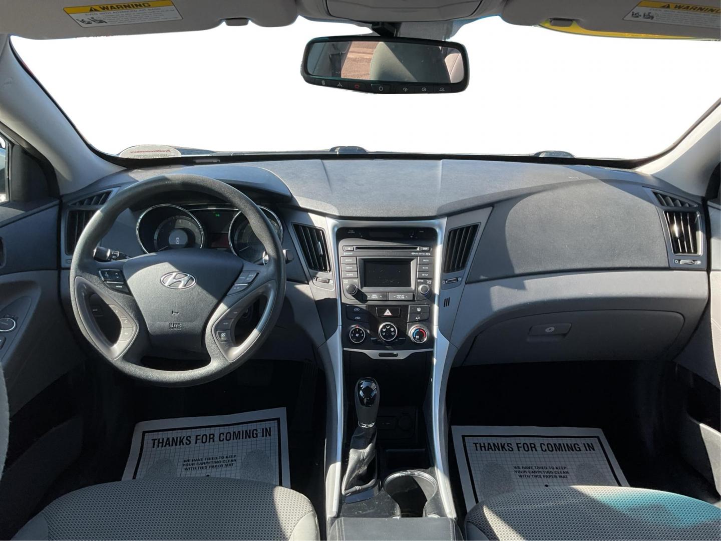 2014 Hyundai Sonata GLS (5NPEB4AC4EH) with an 2.4L I-4 gasoline direct injection engine, located at 1184 Kauffman Ave, Fairborn, OH, 45324, (937) 908-9800, 39.807072, -84.031563 - Photo#19