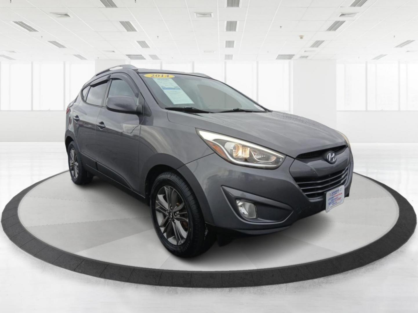 2014 Hyundai Tucson GLS AWD (KM8JUCAGXEU) with an 2.4L L4 DOHC 16V engine, 6-Speed Automatic transmission, located at 1951 S Dayton Lakeview Rd., New Carlisle, OH, 45344, (937) 908-9800, 39.890999, -84.050255 - Photo#0