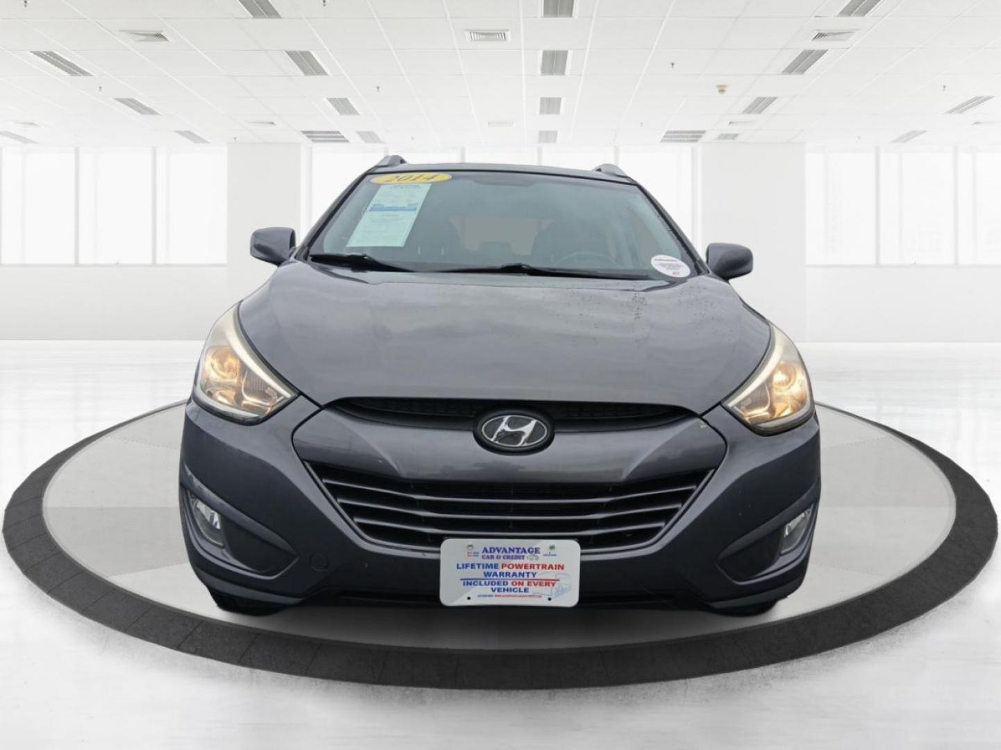 2014 Hyundai Tucson GLS AWD (KM8JUCAGXEU) with an 2.4L L4 DOHC 16V engine, 6-Speed Automatic transmission, located at 1951 S Dayton Lakeview Rd., New Carlisle, OH, 45344, (937) 908-9800, 39.890999, -84.050255 - Photo#6