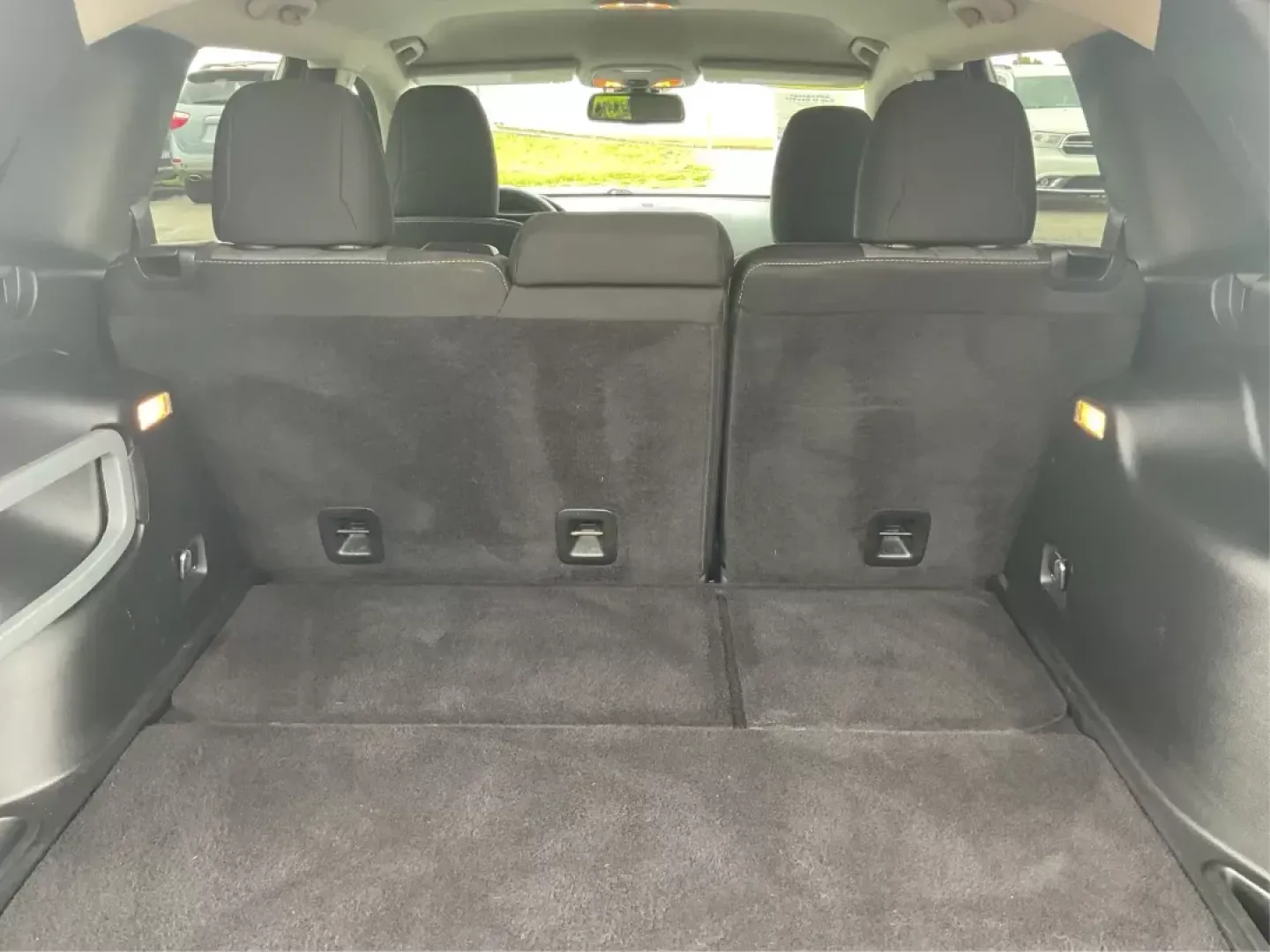 2014 Jeep Cherokee Latitude (1C4PJLCB4EW) with an Other engine, located at 1230 East Main St, Xenia, OH, 45385, (937) 908-9800, 39.688042, -83.910538 - Photo#10