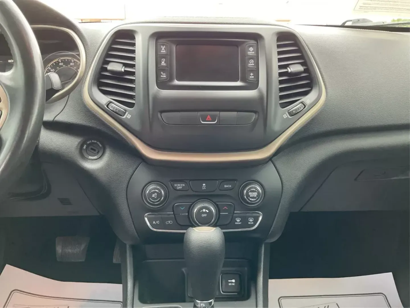 2014 Jeep Cherokee Latitude (1C4PJLCB4EW) with an Other engine, located at 1230 East Main St, Xenia, OH, 45385, (937) 908-9800, 39.688042, -83.910538 - Photo#11