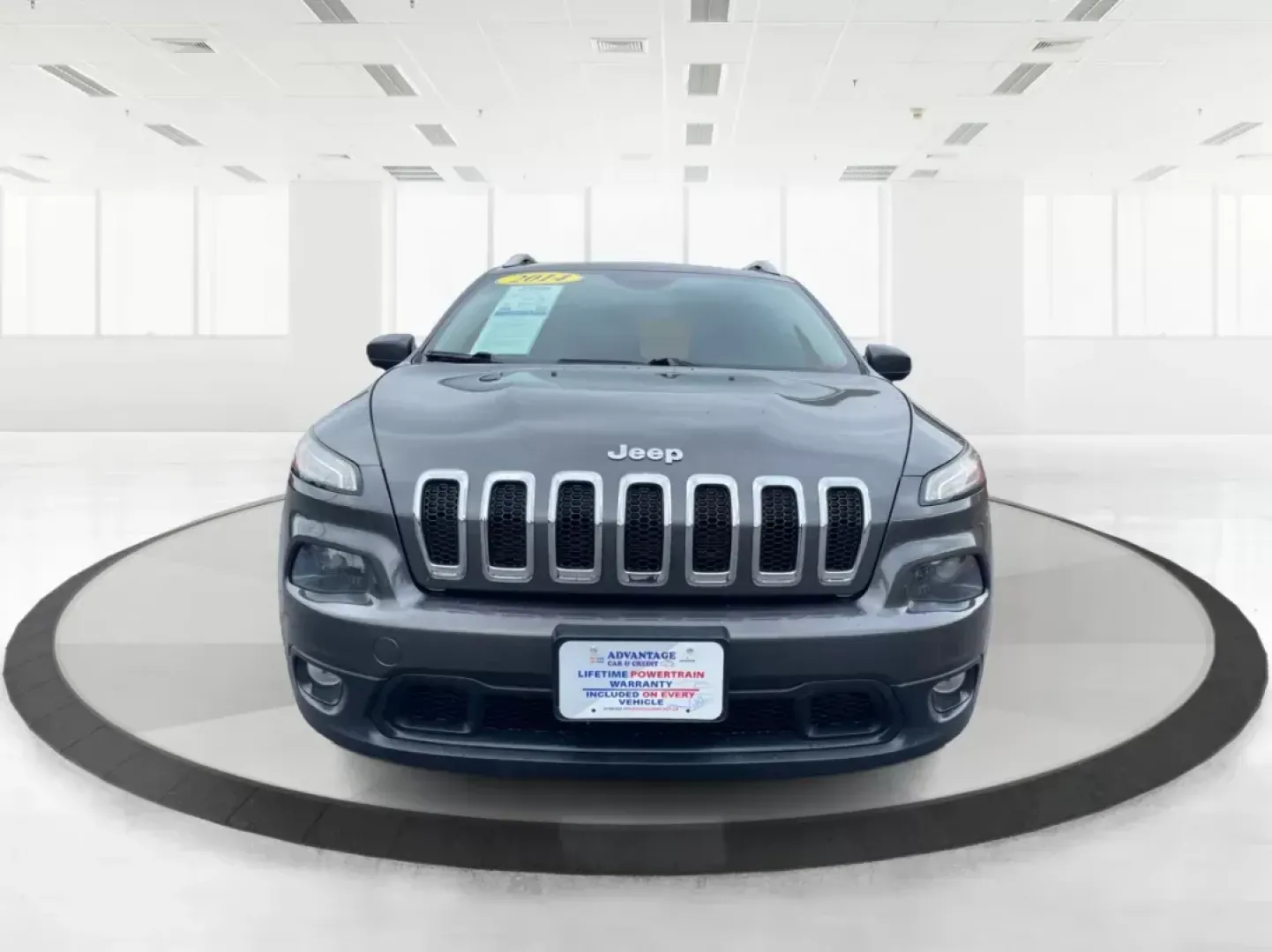 2014 Jeep Cherokee Latitude (1C4PJMCS3EW) with an Other engine, located at 880 E. National Road, OH, 45377, (937) 908-9800, 39.891918, -84.183975 - Photo#6