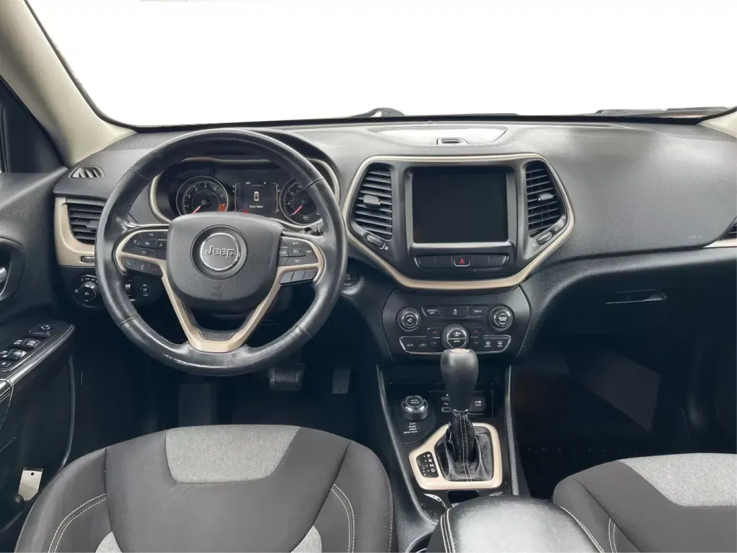 2014 Jeep Cherokee Latitude (1C4PJMCS3EW) with an Other engine, located at 880 E. National Road, OH, 45377, (937) 908-9800, 39.891918, -84.183975 - Photo#19