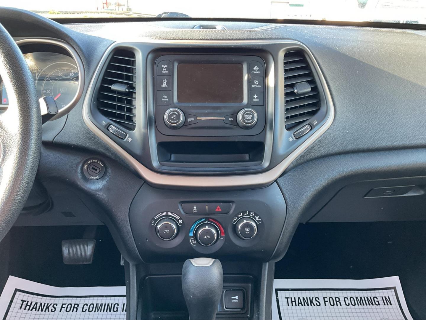 2014 Jeep Cherokee Sport (1C4PJLAB6EW) with an MultiAir2 Tigershark 2.4L I-4 variable valve contr engine, located at 1951 S Dayton Lakeview Rd., New Carlisle, OH, 45344, (937) 908-9800, 39.890999, -84.050255 - Photo#12