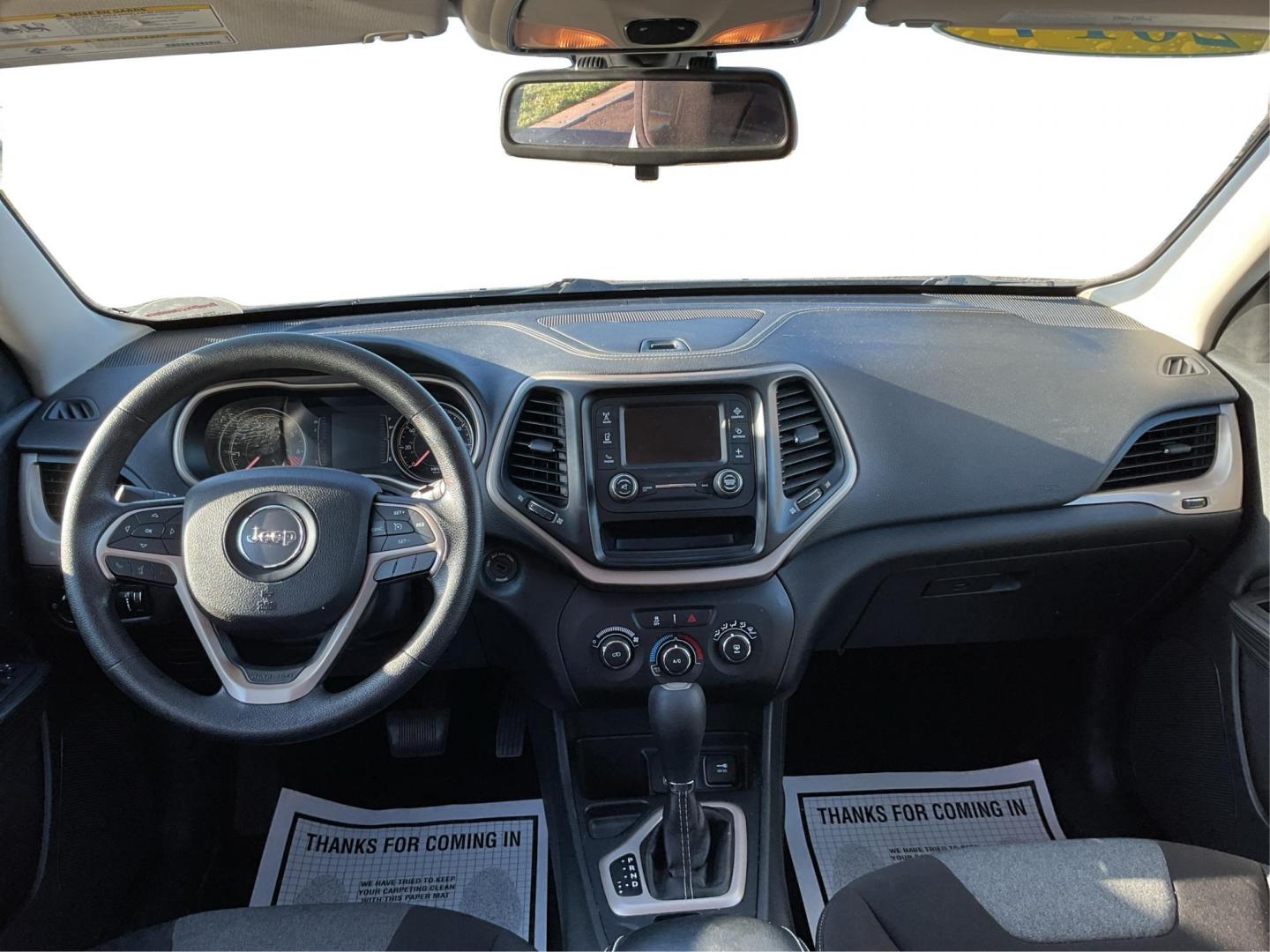 2014 Jeep Cherokee Sport (1C4PJLAB6EW) with an MultiAir2 Tigershark 2.4L I-4 variable valve contr engine, located at 1951 S Dayton Lakeview Rd., New Carlisle, OH, 45344, (937) 908-9800, 39.890999, -84.050255 - Photo#19