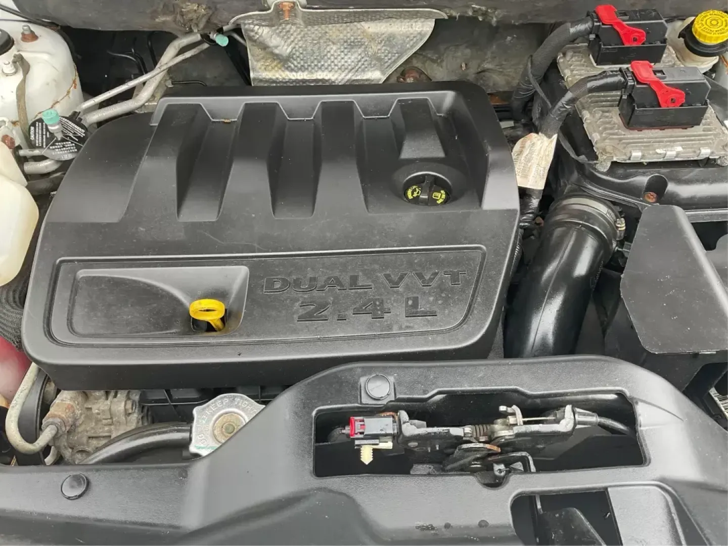 2014 Jeep Patriot Latitude (1C4NJRFB4ED) with an 2.4L I-4 DOHC engine, located at 880 E. National Road, OH, 45377, (937) 908-9800, 39.891918, -84.183975 - Photo#10