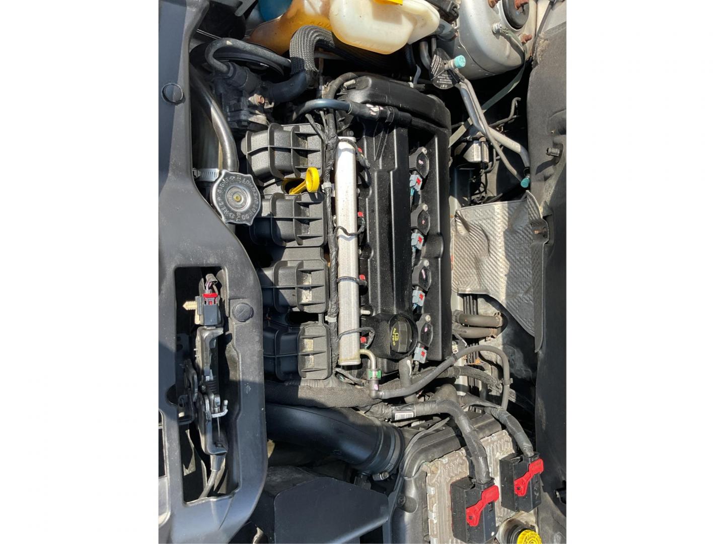 2014 Bright Silver Metallic CC Jeep Patriot Latitude 2WD (1C4NJPFA5ED) with an 2.0L L4 DOHC 16V engine, located at 1951 S Dayton Lakeview Rd., New Carlisle, OH, 45344, (937) 908-9800, 39.890999, -84.050255 - Photo#8