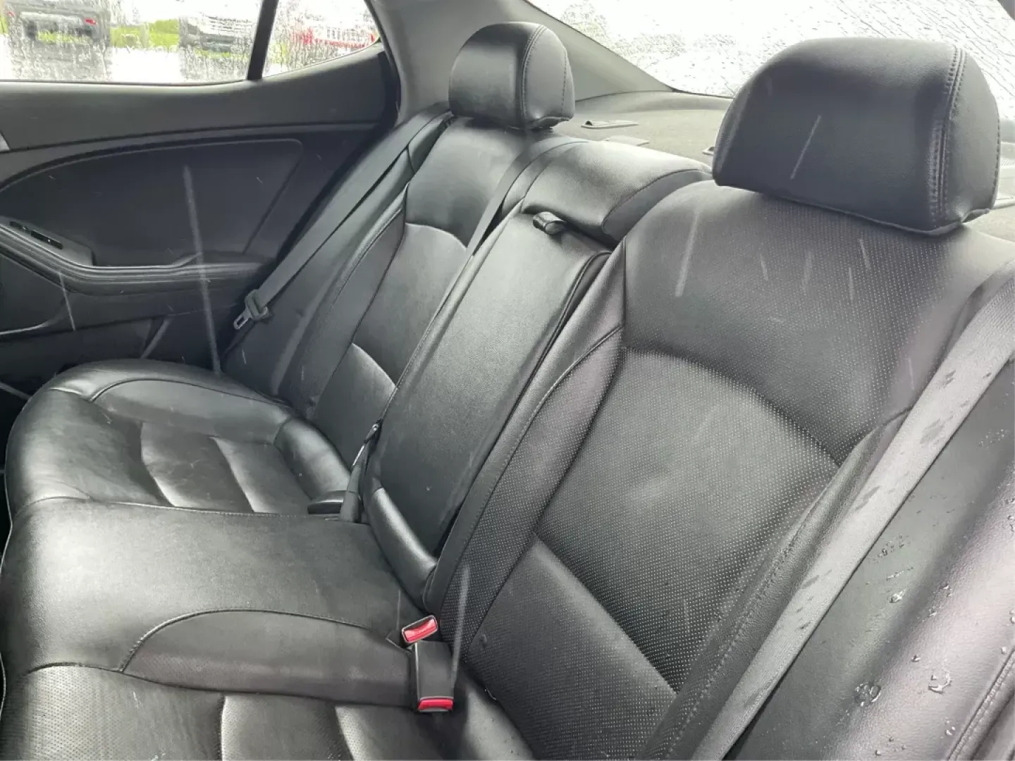 2014 Kia Optima SX Turbo (5XXGR4A63EG) with an Theta II 2L I-4 gasoline direct injection engine, located at 1230 East Main St, Xenia, OH, 45385, (937) 908-9800, 39.688042, -83.910538 - Photo#9