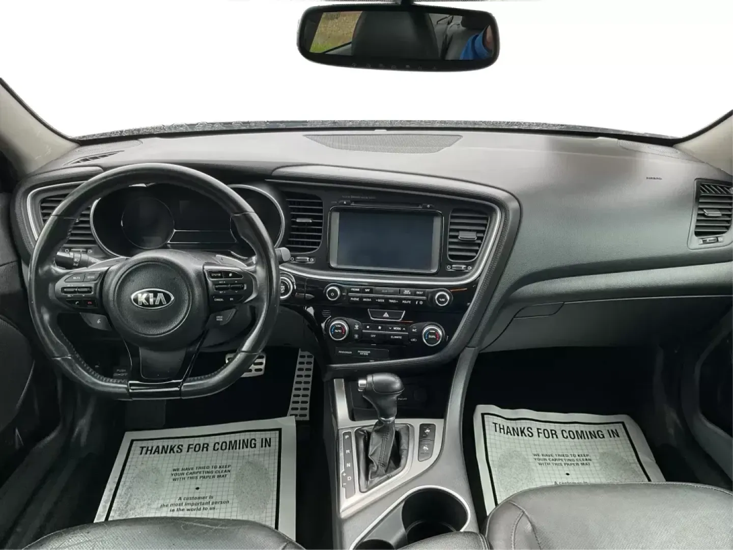 2014 Kia Optima SX Turbo (5XXGR4A63EG) with an Theta II 2L I-4 gasoline direct injection engine, located at 1230 East Main St, Xenia, OH, 45385, (937) 908-9800, 39.688042, -83.910538 - Photo#19