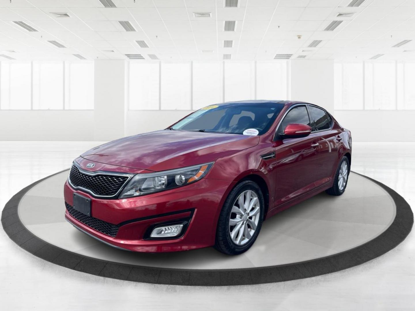 2014 Kia Optima EX (5XXGN4A70EG) with an Theta II 2.4L I-4 gasoline direct injection engine, located at 4508 South Dixie Dr, Moraine, OH, 45439, (937) 908-9800, 39.807072, -84.031563 - Photo#7