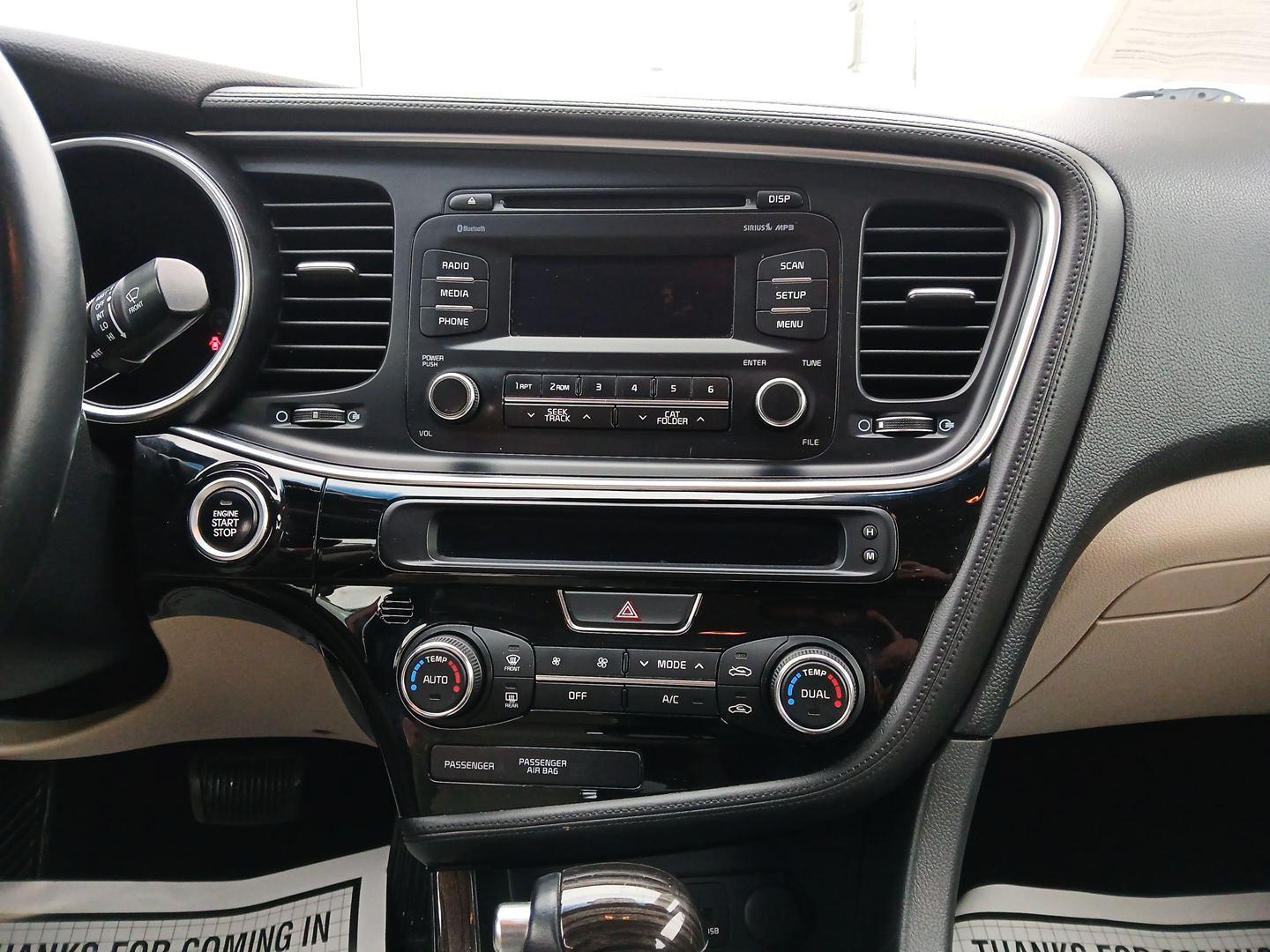 2014 Kia Optima EX (5XXGN4A76EG) with an 2.4L L4 DOHC 16V engine, 6-Speed Automatic transmission, located at 880 E. National Road, OH, 45377, (937) 908-9800, 39.891918, -84.183975 - Photo#12