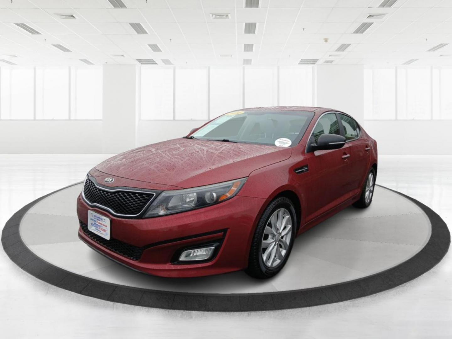 2014 Kia Optima EX (5XXGN4A76EG) with an 2.4L L4 DOHC 16V engine, 6-Speed Automatic transmission, located at 880 E. National Road, OH, 45377, (937) 908-9800, 39.891918, -84.183975 - Photo#7