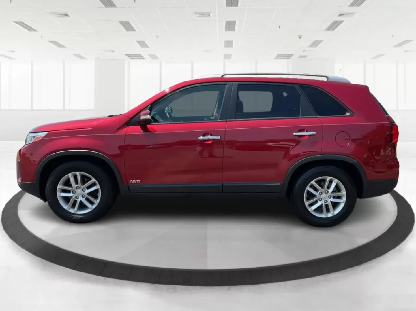 2014 Kia Sorento LX (5XYKTCA64EG) with an 2.4L I-4 gasoline direct injection engine, located at 1230 East Main St, Xenia, OH, 45385, (937) 908-9800, 39.688042, -83.910538 - Photo#4