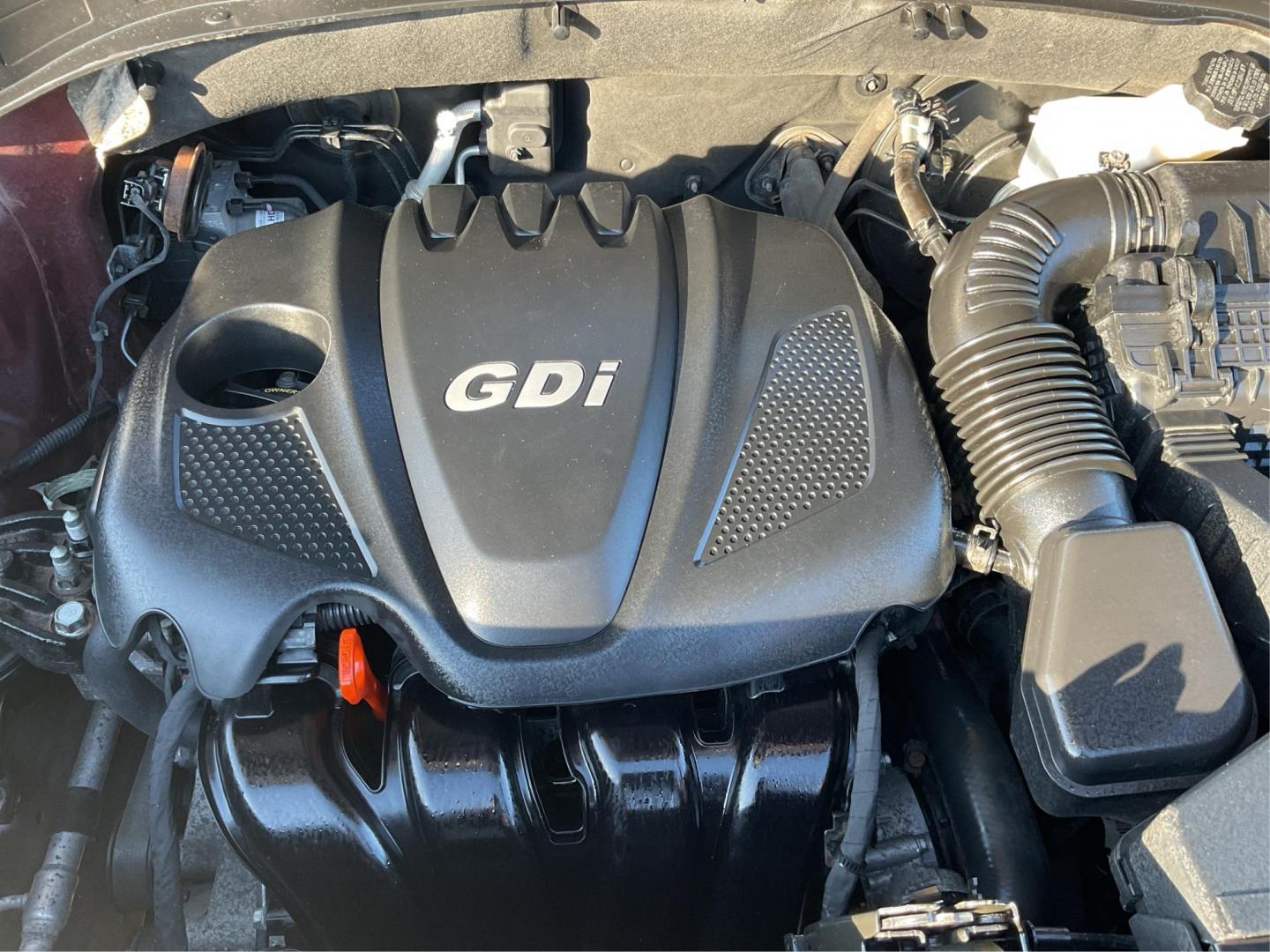 2014 Kia Sorento LX 2WD (5XYKT3A63EG) with an 2.4L L4 DOHC 16V engine, 6-Speed Automatic transmission, located at 1230 East Main St, Xenia, OH, 45385, (937) 908-9800, 39.688042, -83.910538 - Photo#10