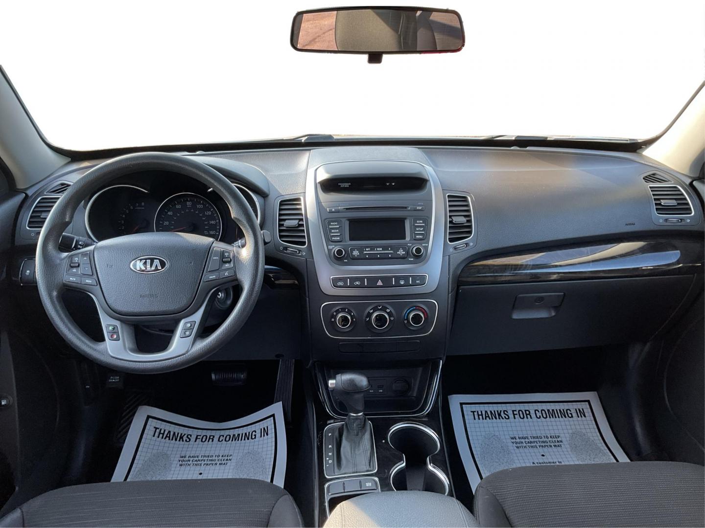 2014 Kia Sorento LX 2WD (5XYKT3A64EG) with an 2.4L L4 DOHC 16V engine, 6-Speed Automatic transmission, located at 1099 N County Rd 25A , Troy, OH, 45373, (937) 908-9800, 40.057041, -84.215462 - Photo#19