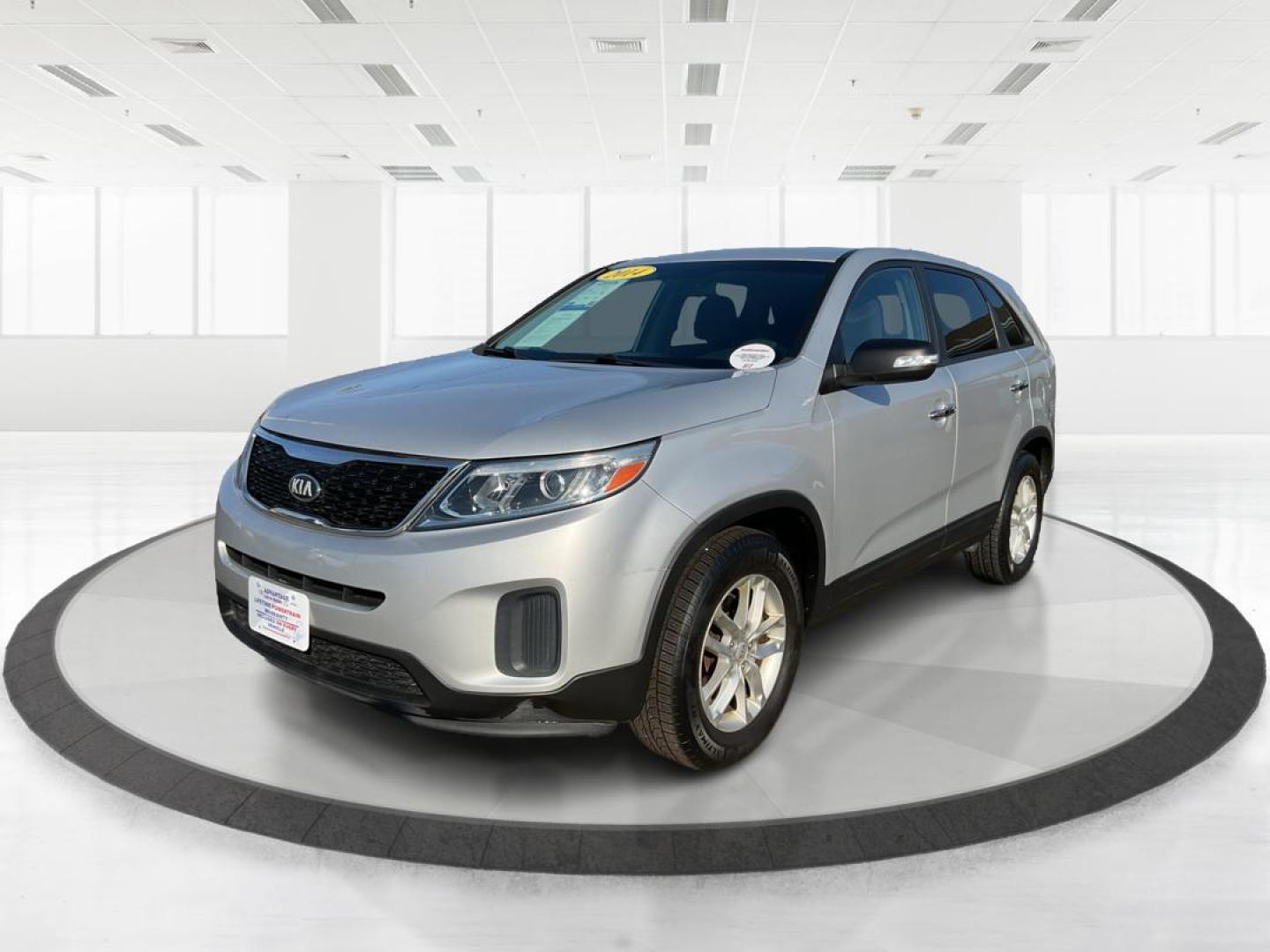 2014 Kia Sorento LX 2WD (5XYKT3A64EG) with an 2.4L L4 DOHC 16V engine, 6-Speed Automatic transmission, located at 1099 N County Rd 25A , Troy, OH, 45373, (937) 908-9800, 40.057041, -84.215462 - Photo#7