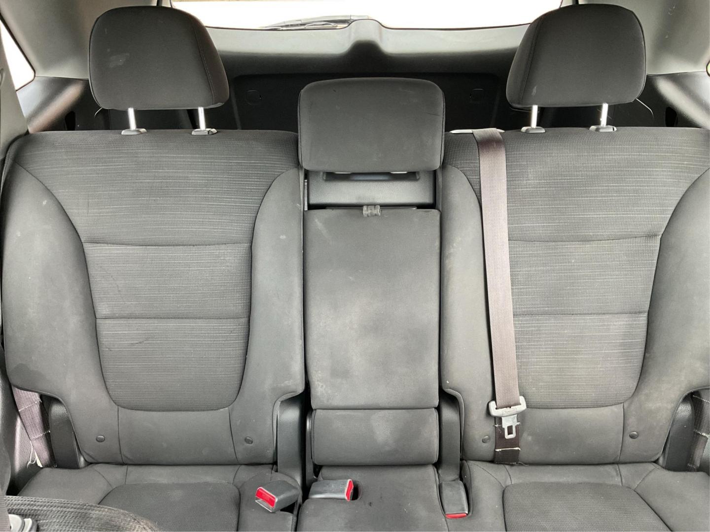 2014 Kia Sorento LX (5XYKT3A66EG) with an 2.4L I-4 gasoline direct injection engine, located at 1951 S Dayton Lakeview Rd., New Carlisle, OH, 45344, (937) 908-9800, 39.890999, -84.050255 - Photo#13