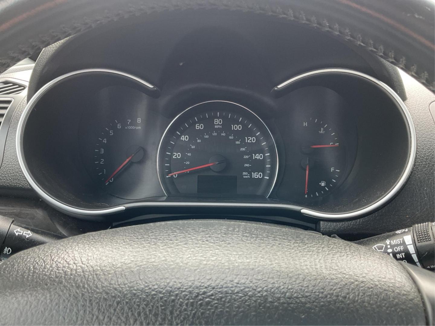 2014 Kia Sorento LX (5XYKT3A66EG) with an 2.4L I-4 gasoline direct injection engine, located at 1951 S Dayton Lakeview Rd., New Carlisle, OH, 45344, (937) 908-9800, 39.890999, -84.050255 - Photo#14