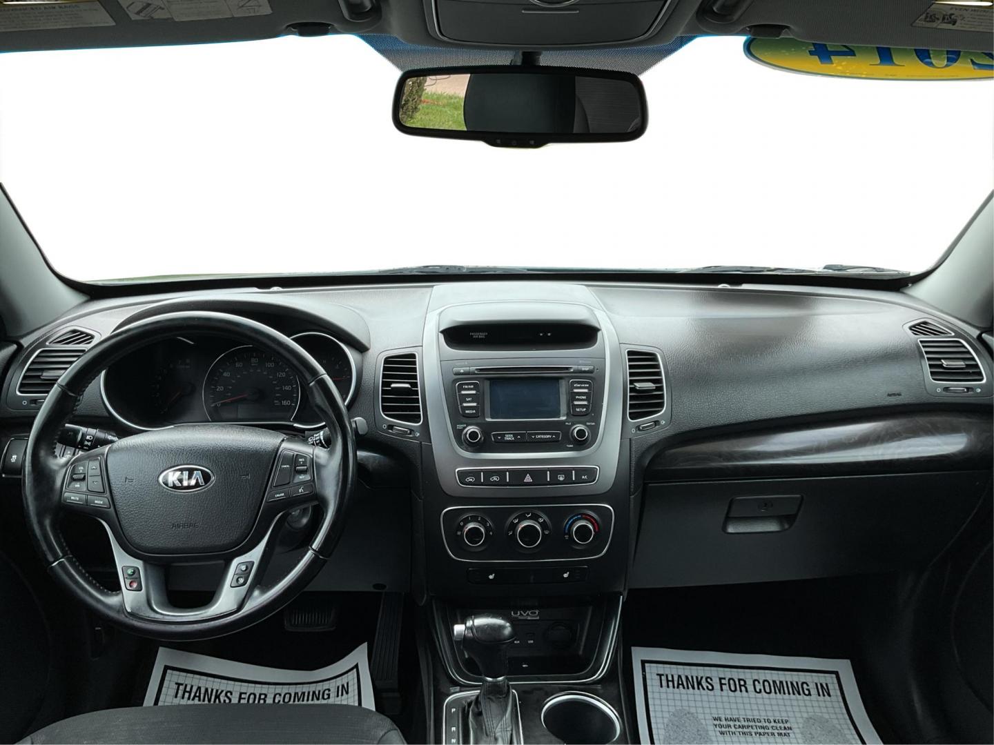 2014 Kia Sorento LX (5XYKT3A66EG) with an 2.4L I-4 gasoline direct injection engine, located at 1951 S Dayton Lakeview Rd., New Carlisle, OH, 45344, (937) 908-9800, 39.890999, -84.050255 - Photo#18