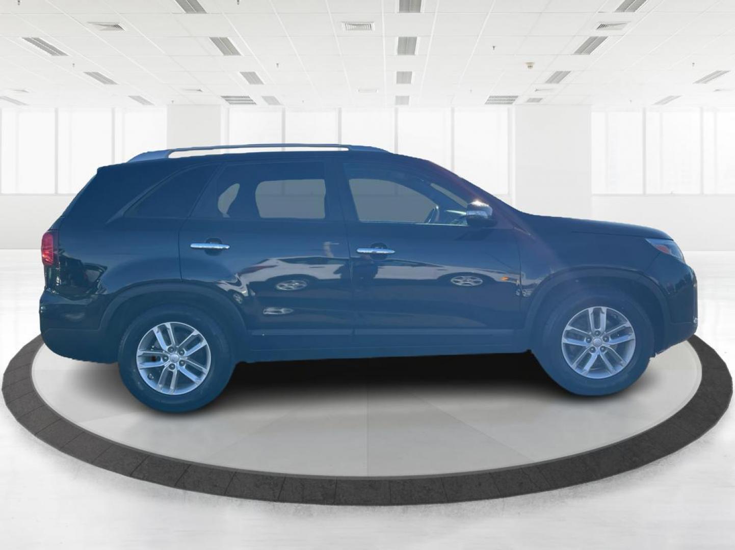 2014 Kia Sorento LX (5XYKT3A6XEG) with an Other engine, located at 880 E. National Road, OH, 45377, (937) 908-9800, 39.891918, -84.183975 - Photo#1