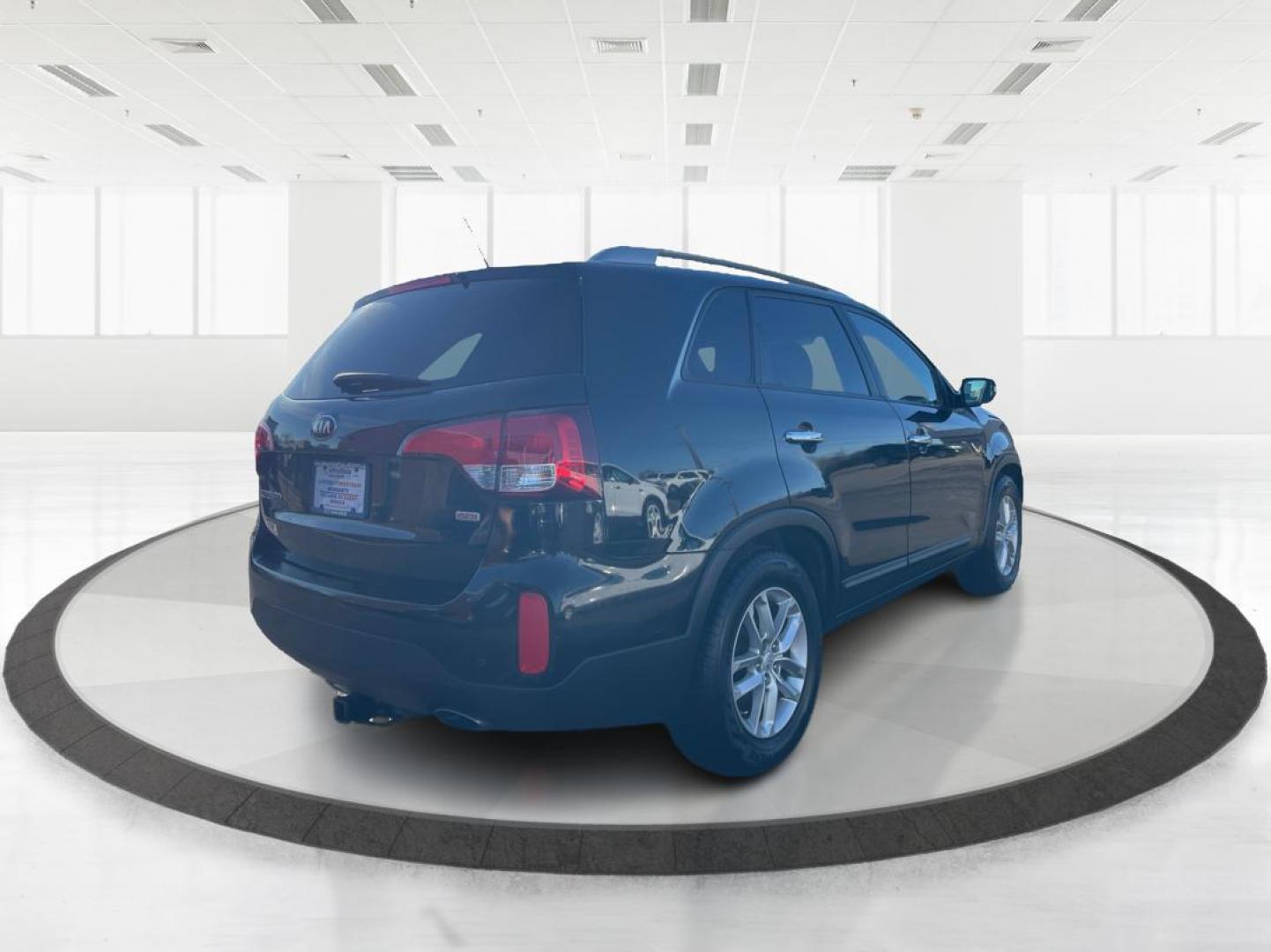 2014 Kia Sorento LX (5XYKT3A6XEG) with an Other engine, located at 880 E. National Road, OH, 45377, (937) 908-9800, 39.891918, -84.183975 - Photo#2