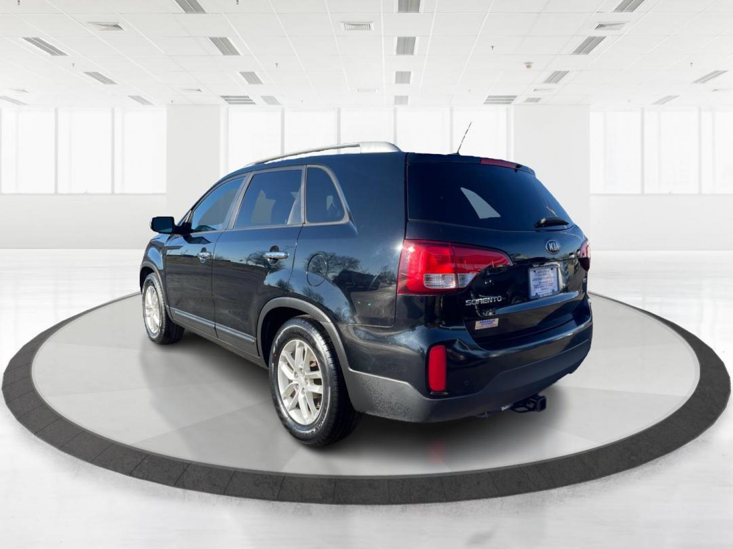 2014 Kia Sorento LX (5XYKT3A6XEG) with an Other engine, located at 880 E. National Road, OH, 45377, (937) 908-9800, 39.891918, -84.183975 - Photo#4