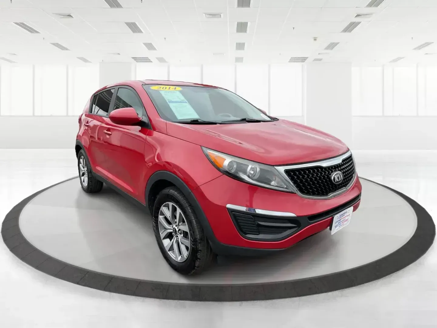 2014 Kia Sportage LX (KNDPB3AC1E7) with an 2.4L I-4 gasoline direct injection engine, located at 880 E. National Road, OH, 45377, (937) 908-9800, 39.891918, -84.183975 - Photo#0