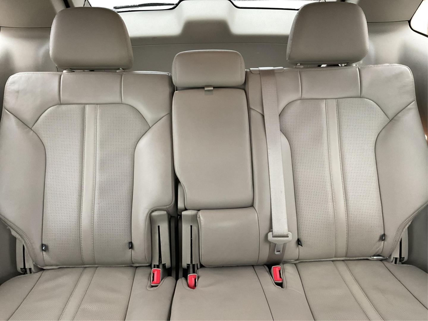 2014 Lincoln MKX AWD (2LMDJ8JK4EB) with an Other engine, located at 880 E. National Road, OH, 45377, (937) 908-9800, 39.891918, -84.183975 - Photo#13