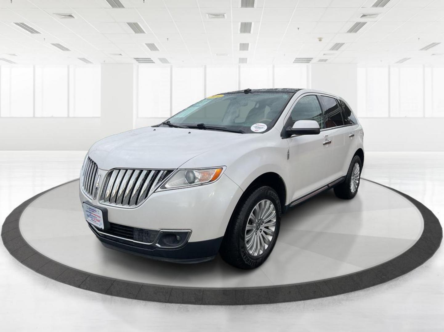 2014 Lincoln MKX AWD (2LMDJ8JK4EB) with an Other engine, located at 880 E. National Road, OH, 45377, (937) 908-9800, 39.891918, -84.183975 - Photo#7