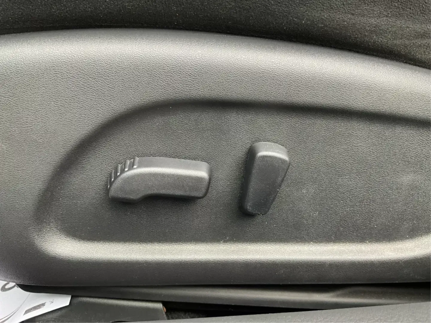 2014 Nissan Altima 2.5 SV (1N4AL3AP8EC) with an 2.5L I-4 DOHC engine, located at 1951 S Dayton Lakeview Rd., New Carlisle, OH, 45344, (937) 908-9800, 39.890999, -84.050255 - Photo#16