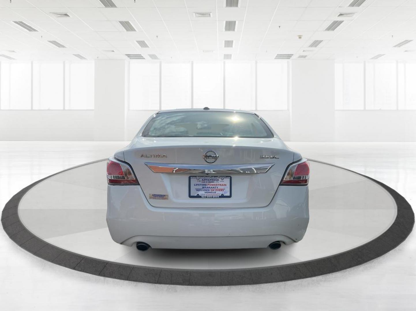 2014 Nissan Altima SL (1N4BL3AP1EC) with an Other engine, located at 1184 Kauffman Ave, Fairborn, OH, 45324, (937) 908-9800, 39.807072, -84.031563 - Photo#3