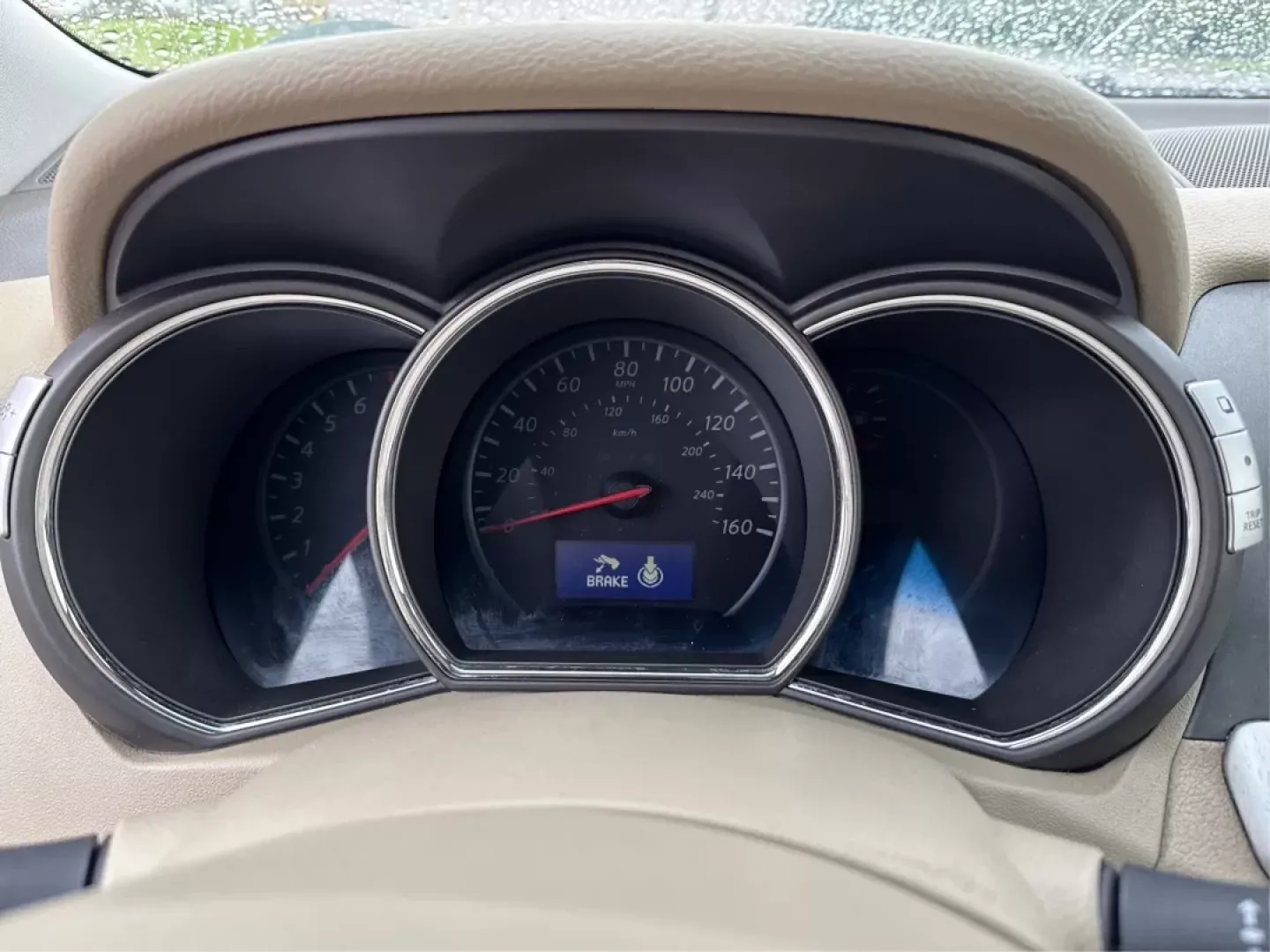 2017 Ford Escape SE (1FMCU0GD5HU) with an Other engine, located at 1230 East Main St, Xenia, OH, 45385, (937) 908-9800, 39.688042, -83.910538 - Photo#15