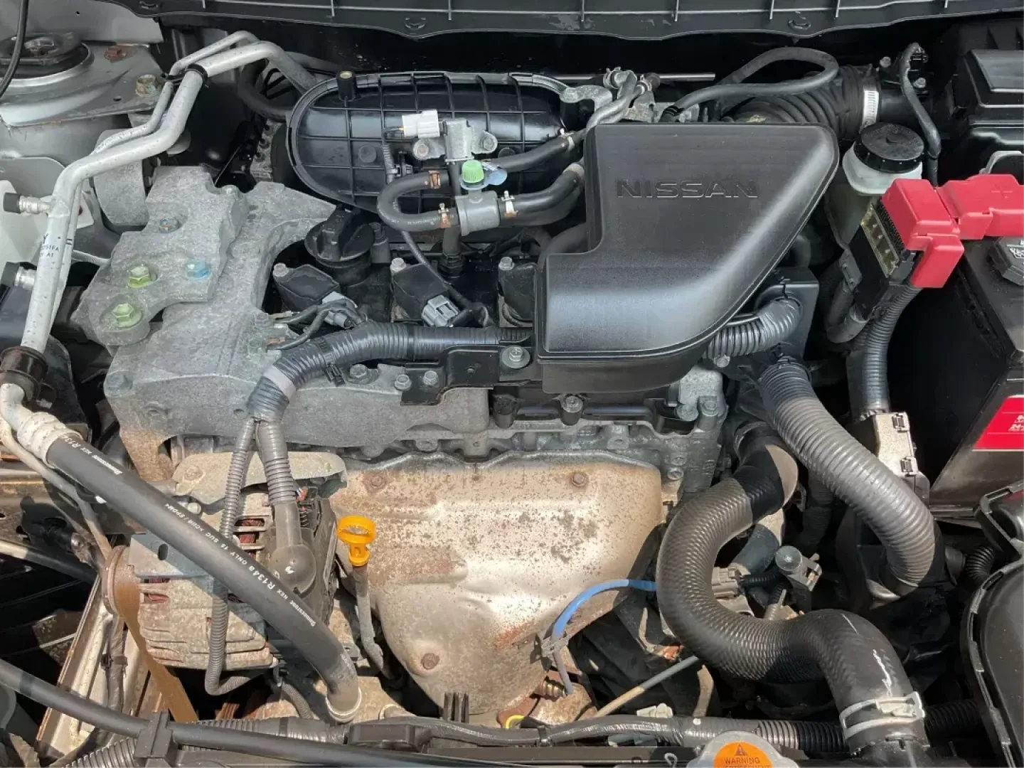2014 Platinum Graphite Nissan Rogue Select S AWD (JN8AS5MV4EW) with an 2.5L L4 DOHC 16V engine, Continuously Variable Transmission transmission, located at 1184 Kauffman Ave, Fairborn, OH, 45324, (937) 908-9800, 39.807072, -84.031563 - Photo#10