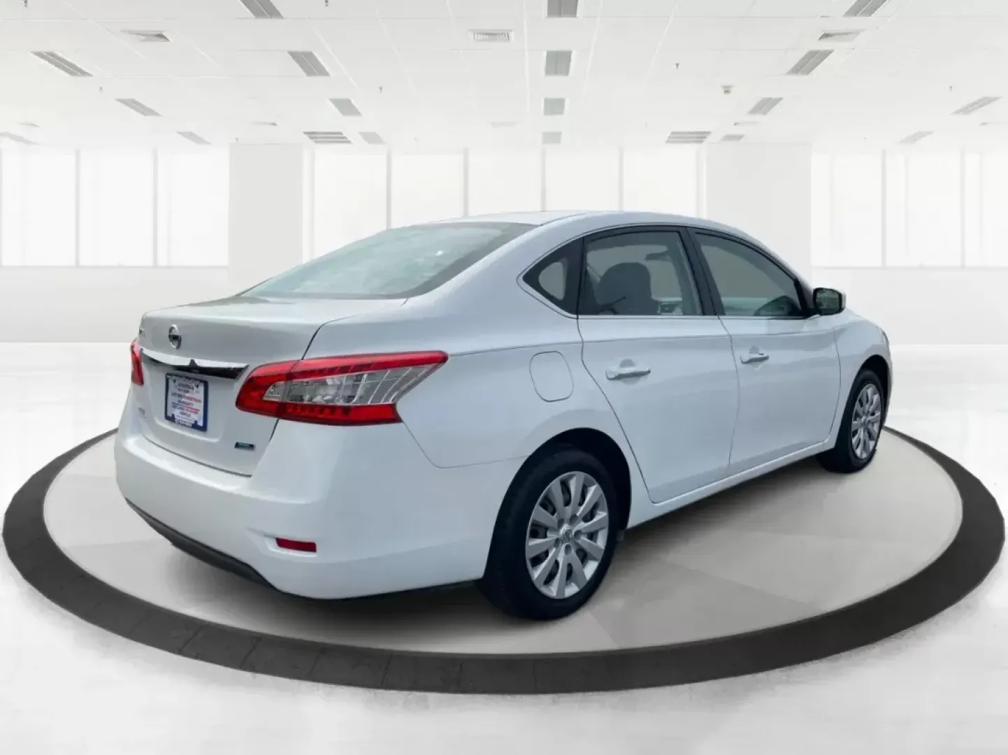 2014 Nissan Sentra S (3N1AB7AP8EL) with an 1.8L I-4 DOHC engine, located at 1230 East Main St, Xenia, OH, 45385, (937) 908-9800, 39.688042, -83.910538 - Photo#2