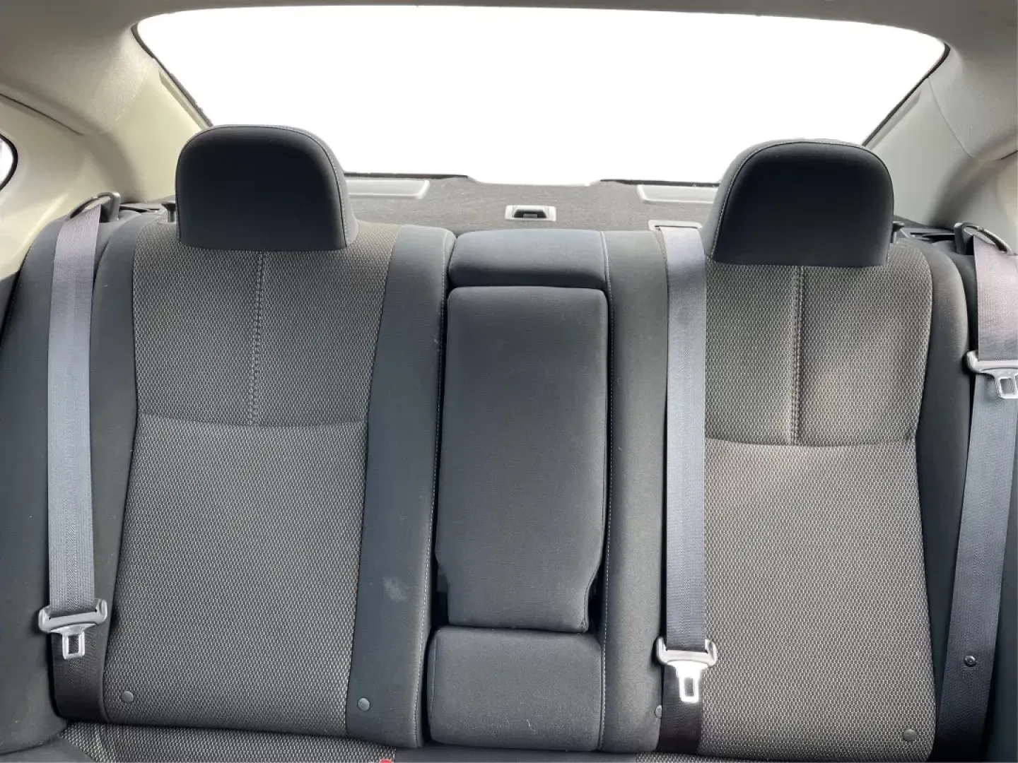 2014 Nissan Sentra S (3N1AB7AP8EL) with an 1.8L I-4 DOHC engine, located at 1230 East Main St, Xenia, OH, 45385, (937) 908-9800, 39.688042, -83.910538 - Photo#13