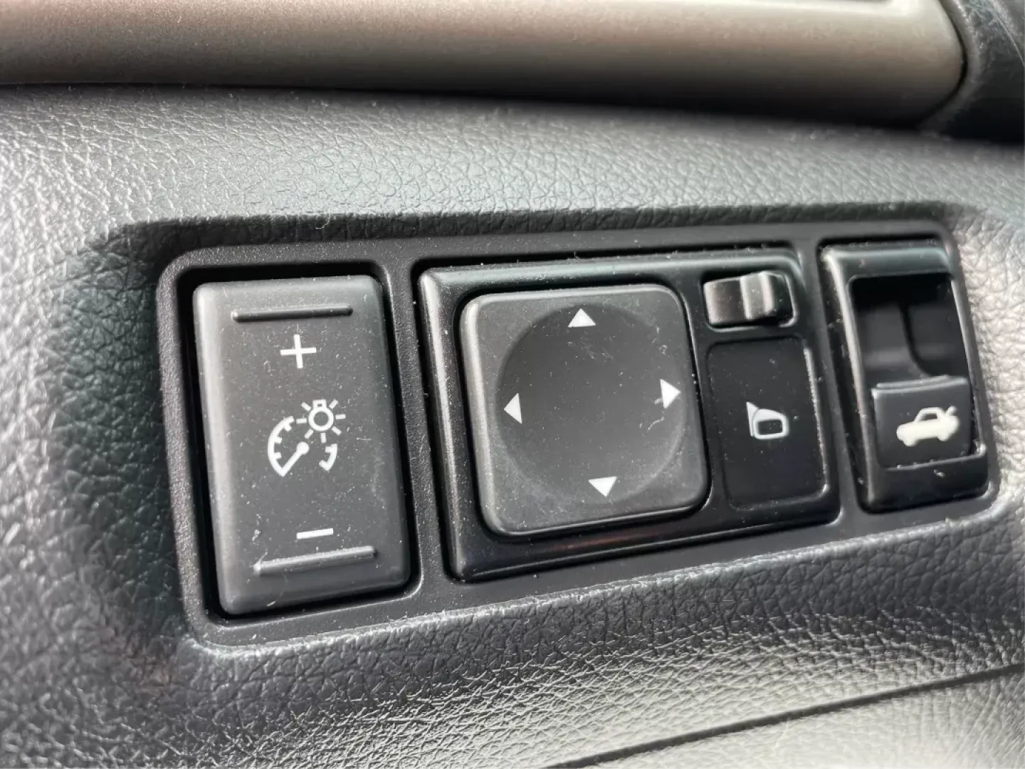 2014 Nissan Sentra S (3N1AB7AP8EL) with an 1.8L I-4 DOHC engine, located at 1230 East Main St, Xenia, OH, 45385, (937) 908-9800, 39.688042, -83.910538 - Photo#16
