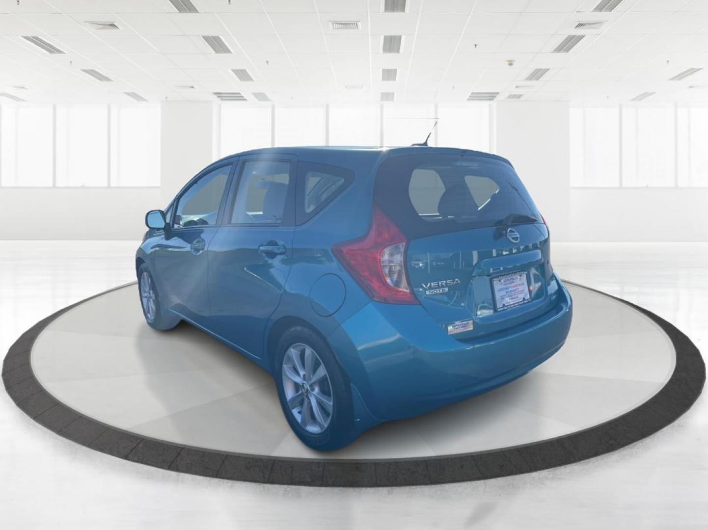 2014 Nissan Versa Note S (3N1CE2CP8EL) with an 1.6L L4 DOHC 16V engine, Automatic transmission, located at 1230 East Main St, Xenia, OH, 45385, (937) 908-9800, 39.688042, -83.910538 - Photo#4