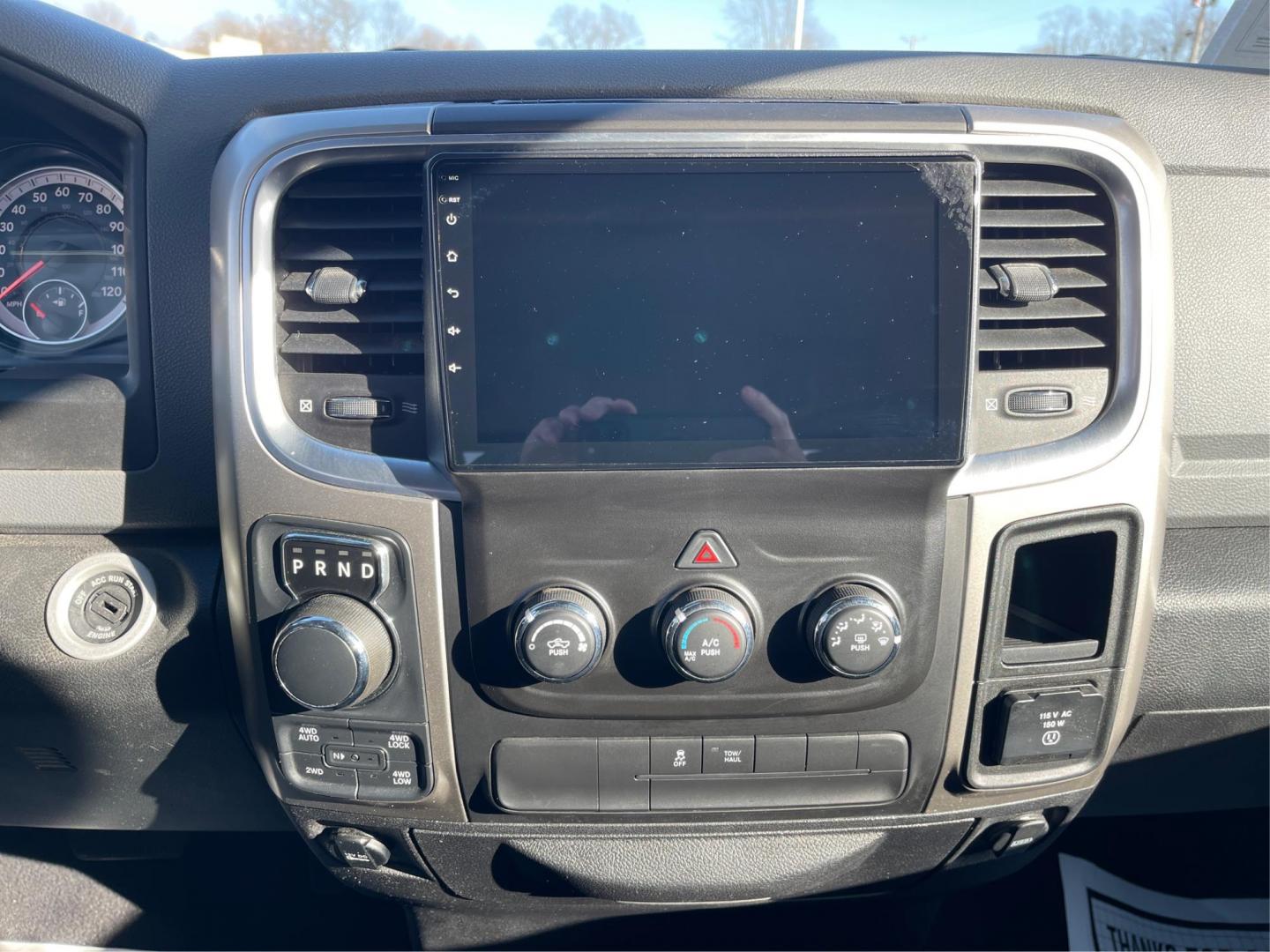 2014 Ram 1500 SLT Quad Cab 4WD (1C6RR7GT7ES) with an 5.7L V8 OHV 16V engine, 8-Speed Automatic transmission, located at 880 E. National Road, OH, 45377, (937) 908-9800, 39.891918, -84.183975 - Photo#12