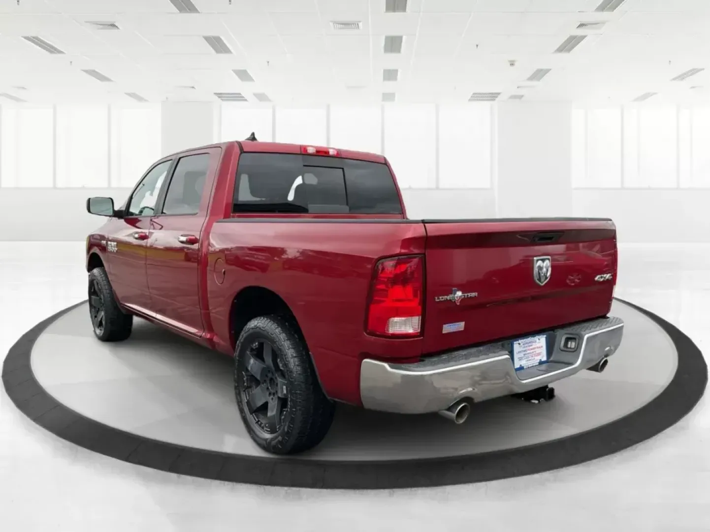 2014 Ram 1500 Lone Star (1C6RR7LT9ES) with an Other engine, located at 880 E. National Road, OH, 45377, (937) 908-9800, 39.891918, -84.183975 - Photo#4
