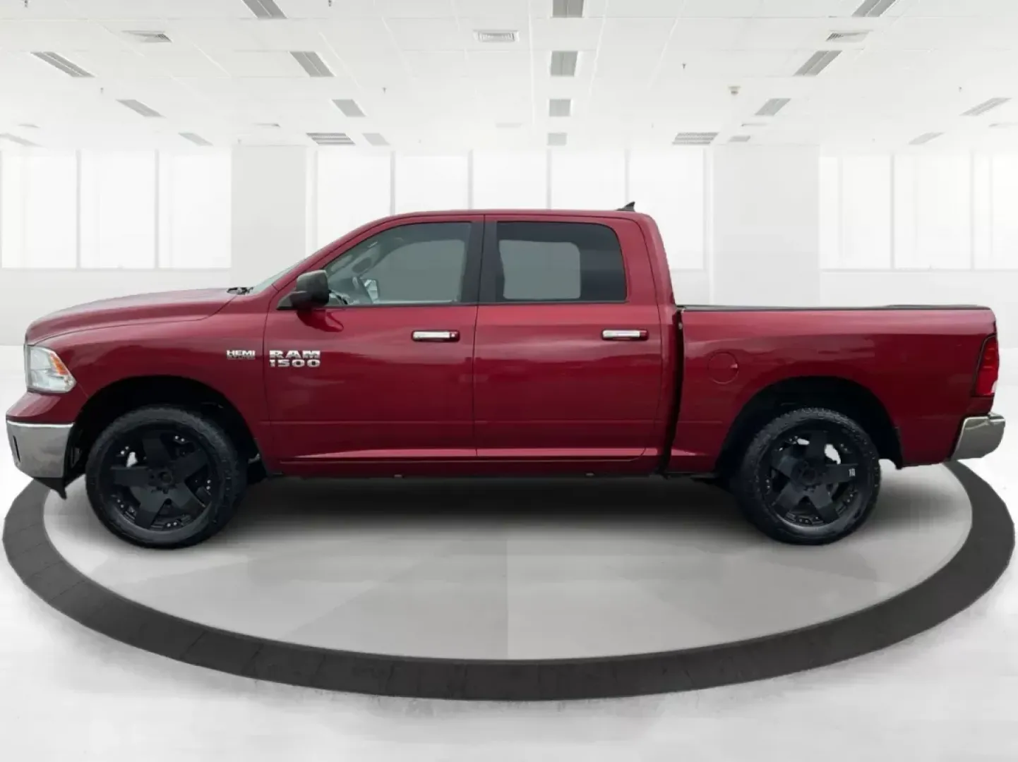 2014 Ram 1500 Lone Star (1C6RR7LT9ES) with an Other engine, located at 880 E. National Road, OH, 45377, (937) 908-9800, 39.891918, -84.183975 - Photo#5