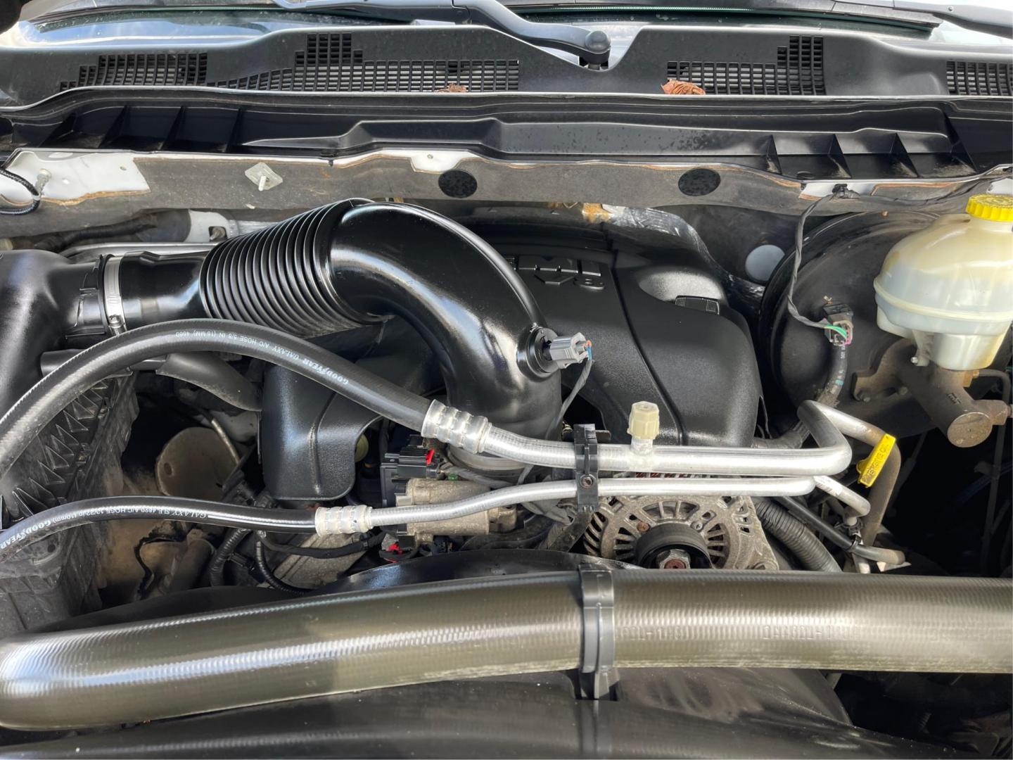 2014 Ram 1500 Longhorn (1C6RR7WT2ES) with an HEMI engine, located at 1184 Kauffman Ave, Fairborn, OH, 45324, (937) 908-9800, 39.807072, -84.031563 - Photo#10