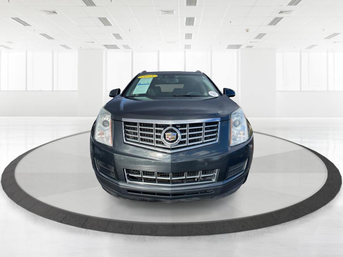2015 Graphite Metallic Cadillac SRX Luxury Collection FWD (3GYFNBE3XFS) with an 3.6L V6 DOHC 24V FFV engine, 6-Speed Automatic transmission, located at 1951 S Dayton Lakeview Rd., New Carlisle, OH, 45344, (937) 908-9800, 39.890999, -84.050255 - Photo#6